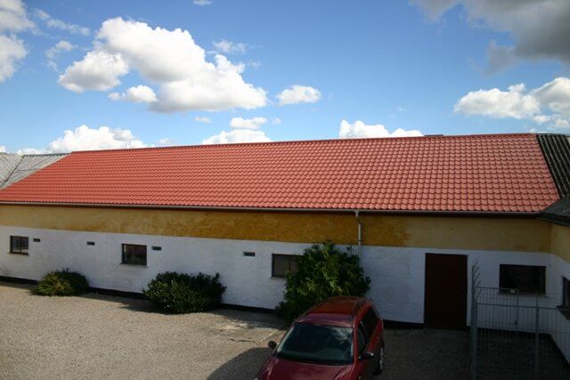 Tagstensplade, Teglrød